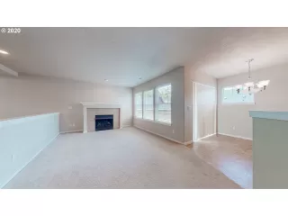 Photo #2: 20033945 Listing 