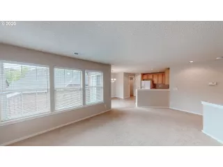 Photo #3: 20033945 Listing 