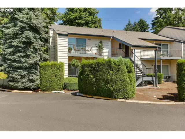 MLS: 20036734 Condo For Sale