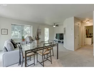 Photo #1: 20036734 Listing