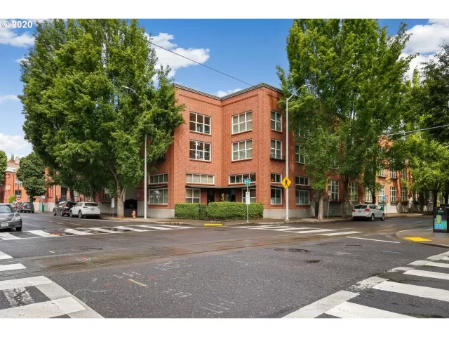 MLS: 20036999 Condo For Sale