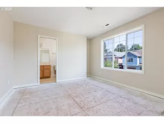 Photo #1: 20039330 Listing 