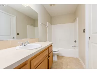Photo #3: 20039330 Listing 