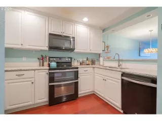 Photo #4: 20039371 Listing 