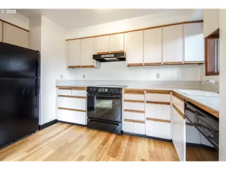 Photo #4: 20039453 Listing 