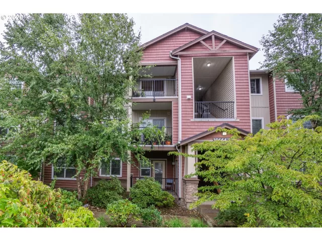 MLS: 20041284 Condo For Sale