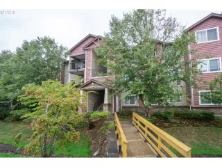 Photo #1: 20041284 Listing 