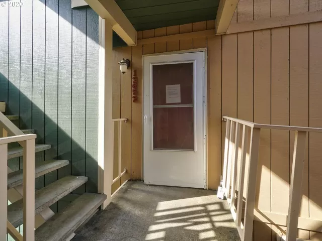 MLS: 20041396 Condo For Sale