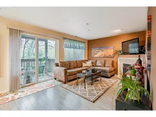 Photo #2: 20041707 Listing