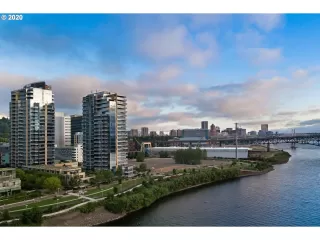 Photo #1: 20041885 Listing 