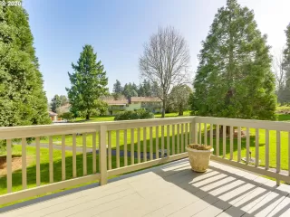 Photo #6: 20046215 Listing 