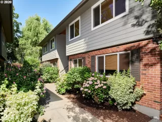 Photo #1: 20046454 Listing