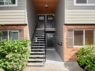 Photo #2: 20046454 Listing