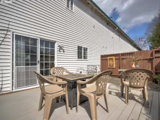 Photo #4: 20047259 Listing