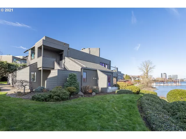 MLS: 20047326 Condo For Sale