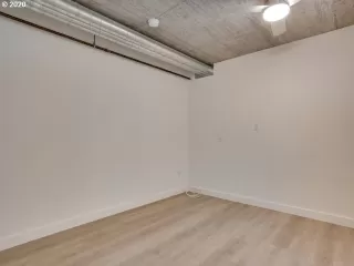 Photo #1: 20048715 Listing