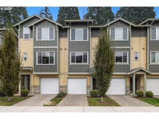 Photo #1: 20049849 Listing 