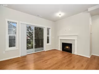 Photo #3: 20049849 Listing 