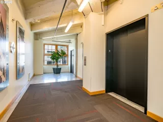 Photo #2: 20051787 Listing 