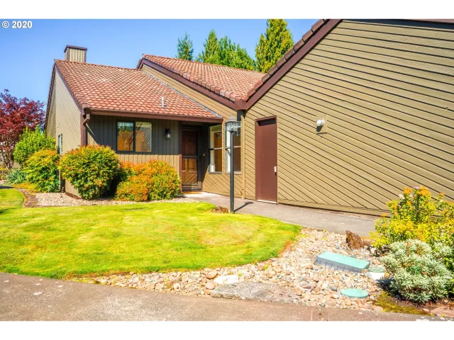 MLS: 20052438 Condo For Sale