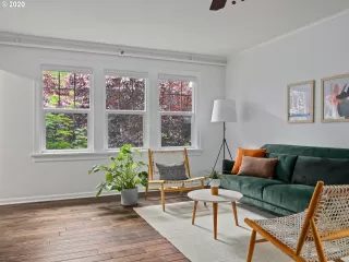 Photo #3: 20058170 Listing