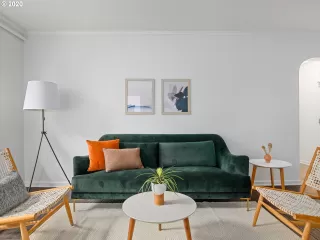 Photo #4: 20058170 Listing