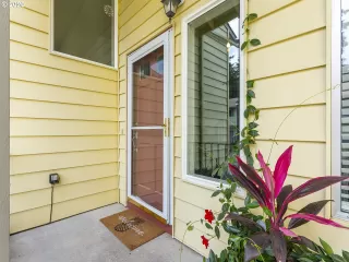 Photo #1: 20059519 Listing