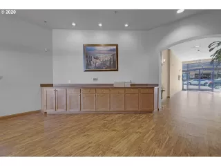 Photo #2: 20059771 Listing