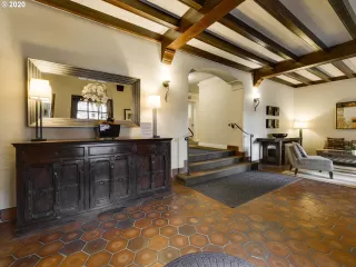 Photo #1: 20060957 Listing