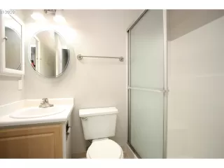 Photo #3: 20061422 Listing