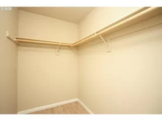 Photo #4: 20061422 Listing