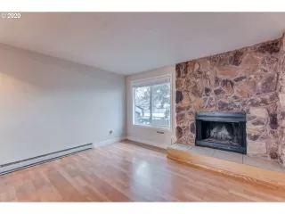 Photo #1: 20061480 Listing