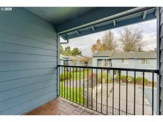 Photo #3: 20061480 Listing