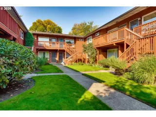 Photo #1: 20061642 Listing 