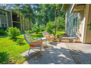 Photo #1: 20063829 Listing 