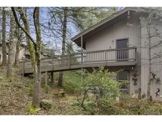 Photo #2: 20064218 Listing