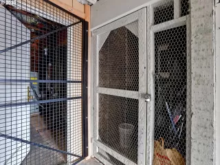 Photo #3: 20065134 Listing