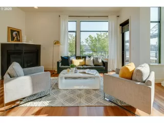 Photo #1: 20065198 Listing