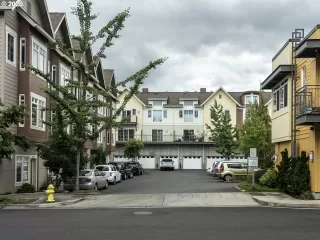 Photo #2: 20067097 Listing 