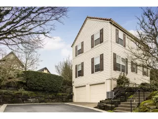 Photo #4: 20067353 Listing 