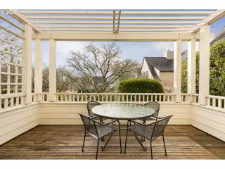 Photo #5: 20067353 Listing 