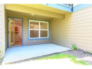 Photo #2: 20067374 Listing