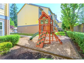 Photo #3: 20067374 Listing