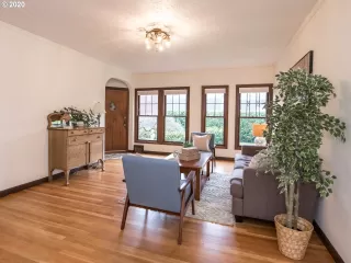 Photo #3: 20068181 Listing 