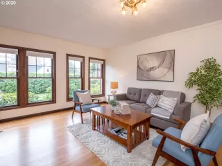 Photo #4: 20068181 Listing 