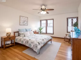 Photo #6: 20068181 Listing 