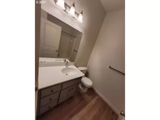 Photo #3: 20072323 Listing