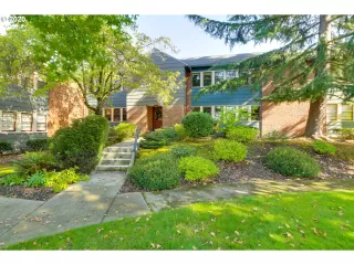 Photo #2: 20074657 Listing 