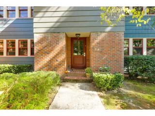 Photo #3: 20074657 Listing 