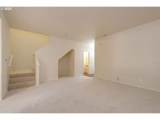 Photo #3: 20074998 Listing 